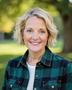 Sarah Weltzien headshot