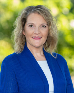 Sarah Weltzien headshot